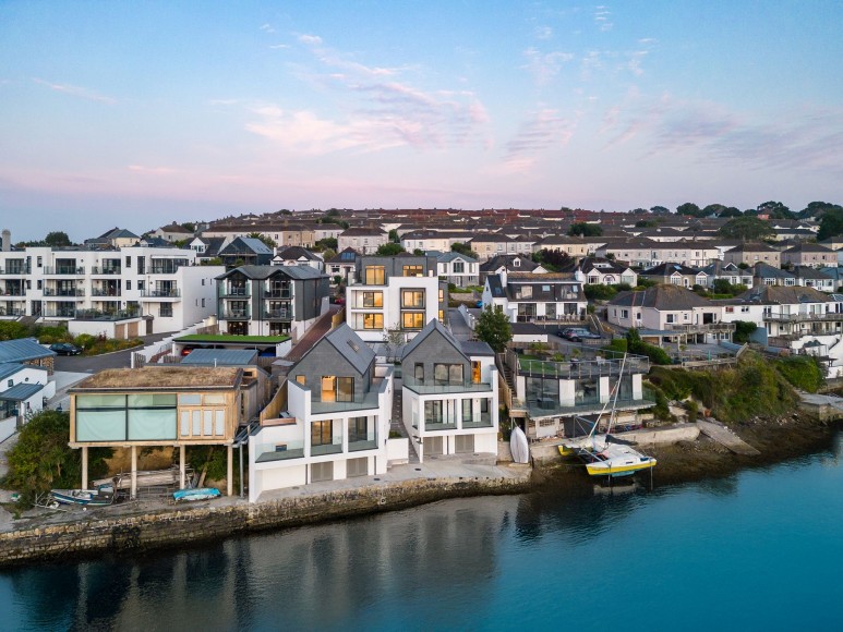 Waters Edge North Parade, Falmouth, TR11