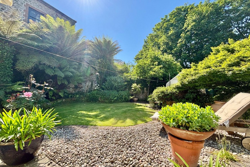 New Street, Penryn, TR10