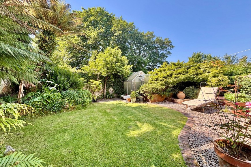New Street, Penryn, TR10