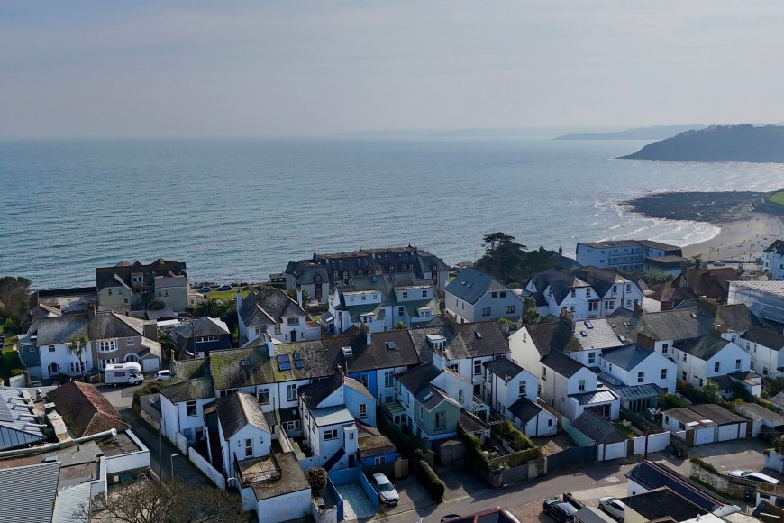 Gyllyngvase Terrace, Falmouth, TR11