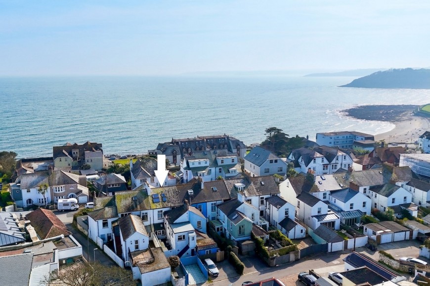 Gyllyngvase Terrace, Falmouth, TR11