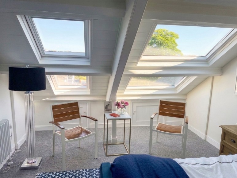 Gyllyngvase Terrace, Falmouth, TR11