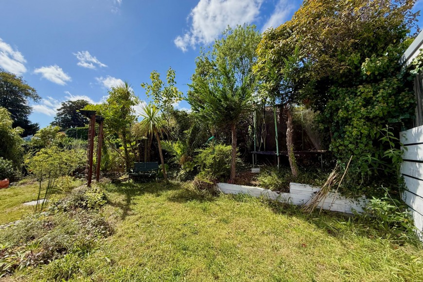 Queen Anne Gardens, Falmouth, TR11