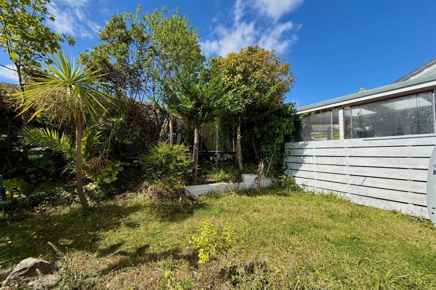 Queen Anne Gardens, Falmouth, TR11