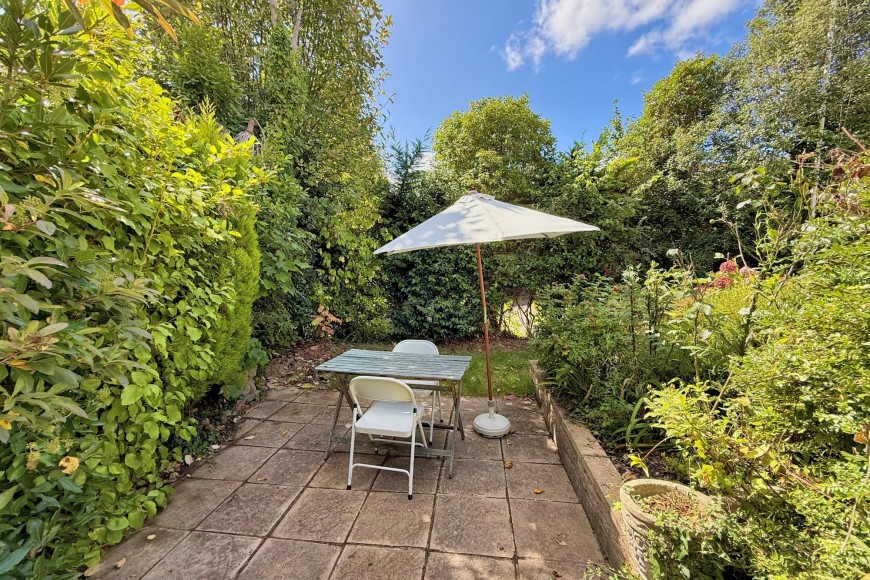 Queen Anne Gardens, Falmouth, TR11
