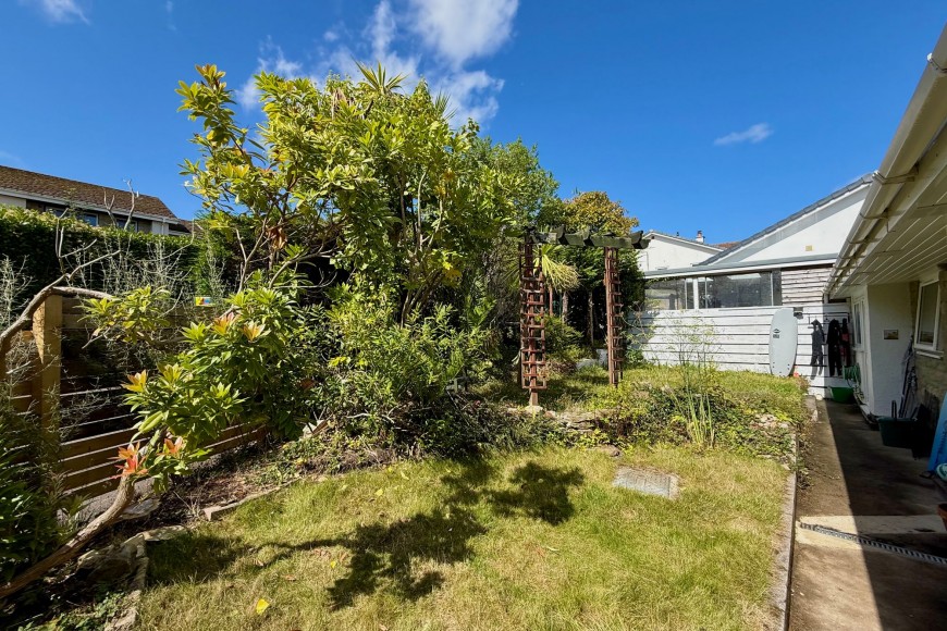 Queen Anne Gardens, Falmouth, TR11