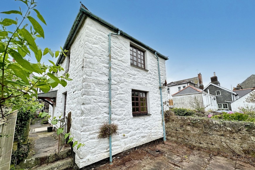 Higher Market Street, Penryn, TR10