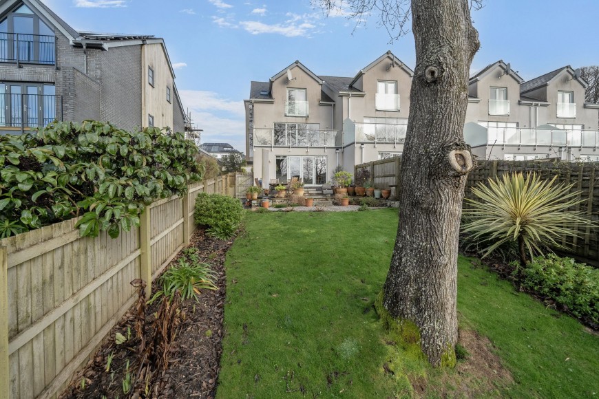 Tresahar Road, Falmouth, TR11