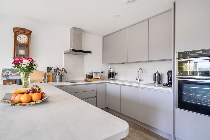 Tresahar Road, Falmouth, TR11