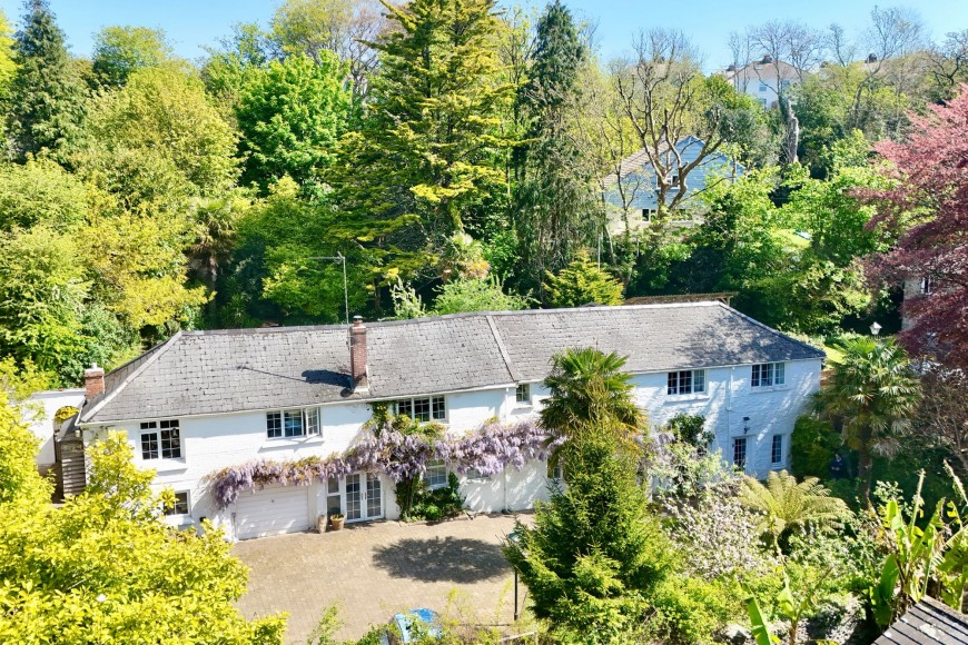 Venton Road, Falmouth, TR11