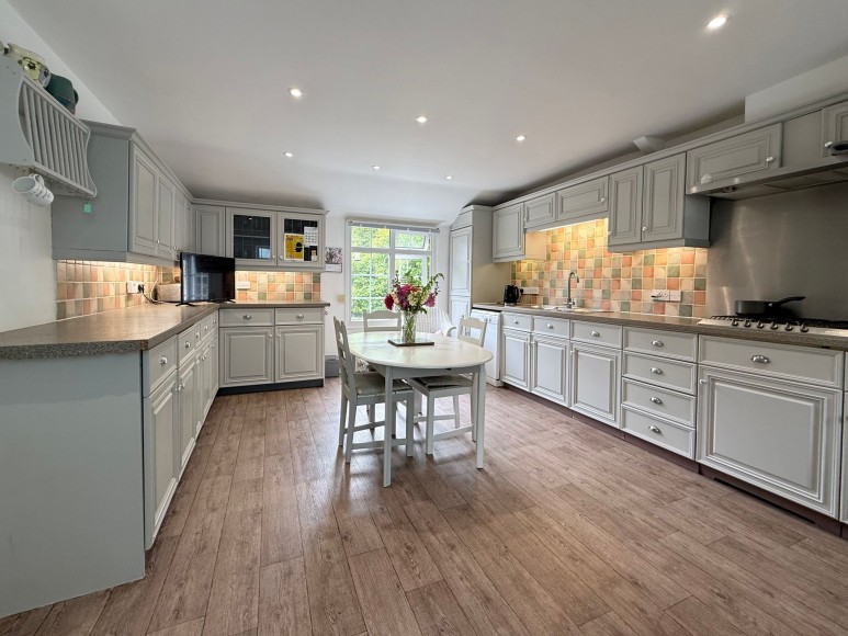 Venton Road, Falmouth, TR11