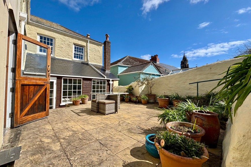 Kimberley Place, Falmouth, TR11