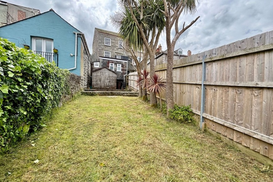 Lower Market Street, Penryn, TR10