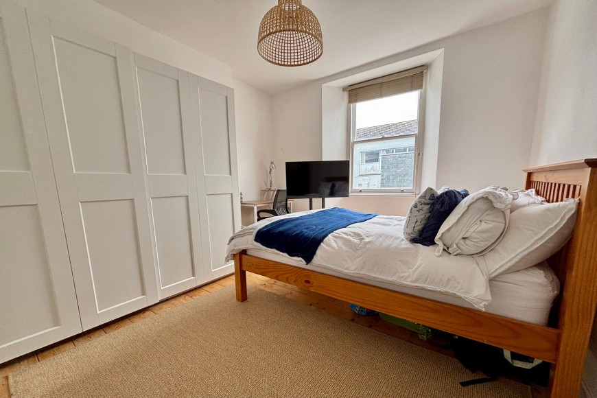 Lower Market Street, Penryn, TR10