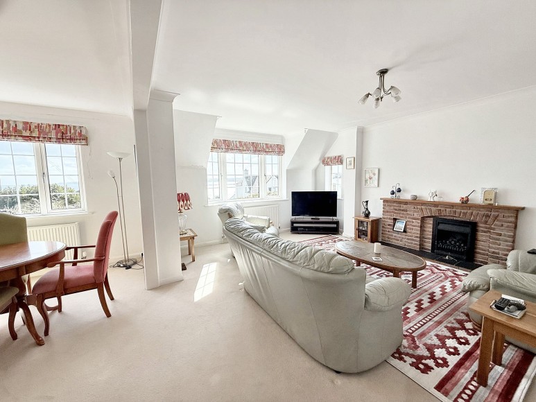 Tredynas Road, Falmouth, TR11
