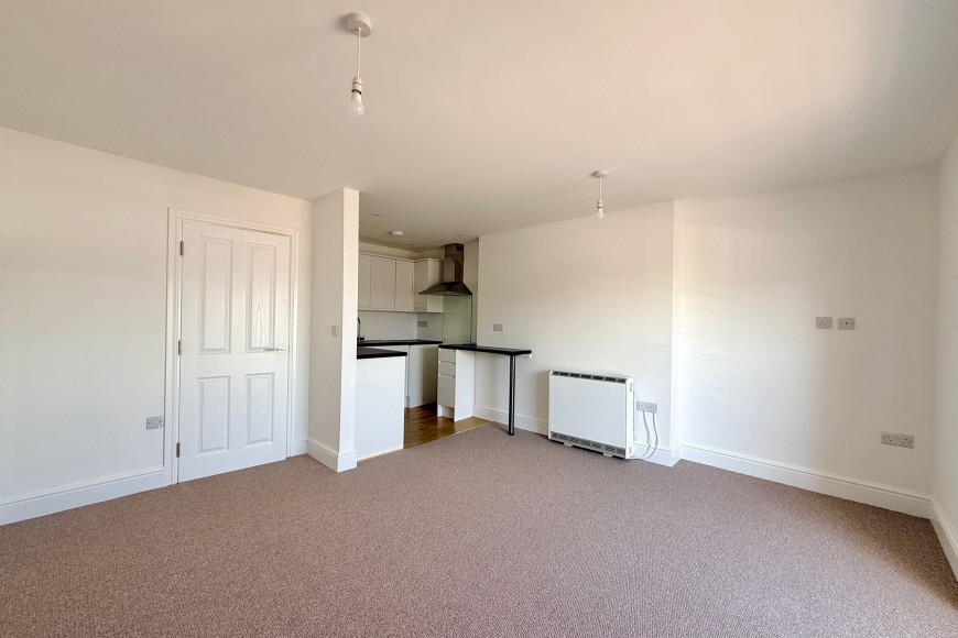 Grove Place, Quayside, TR11