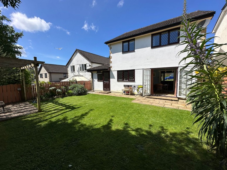 Old Well Gardens, Penryn, TR10