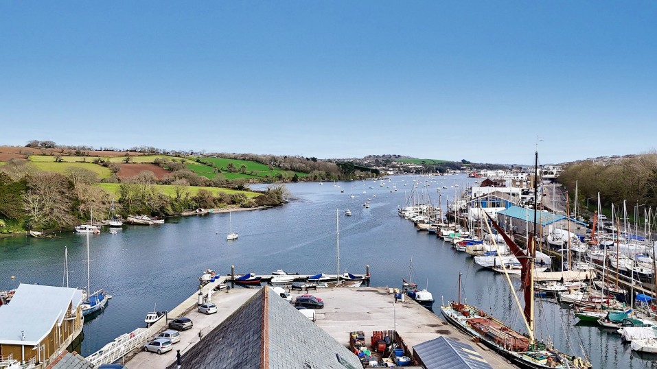 Quay Hill, Penryn, TR10