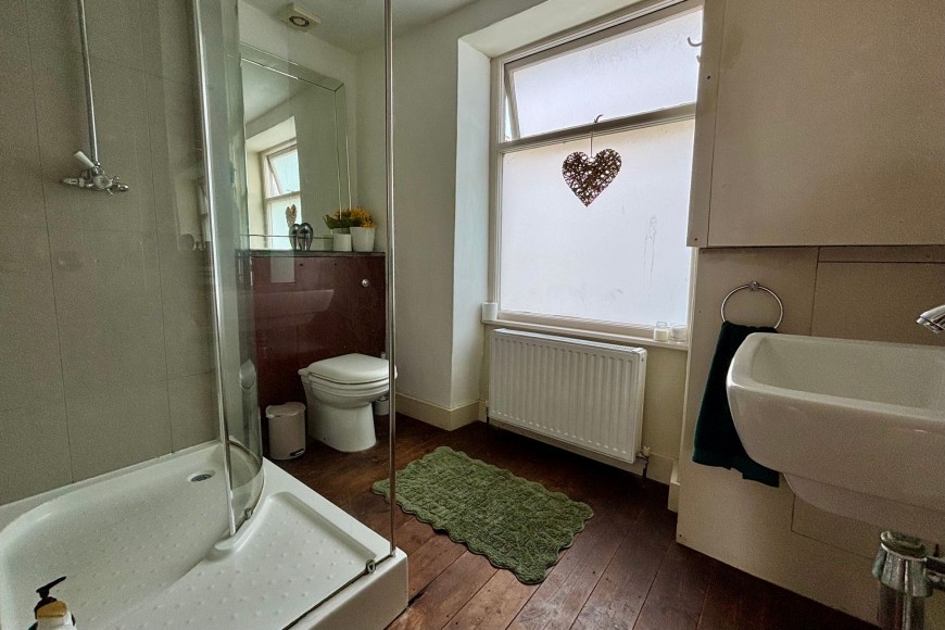 Wellington Terrace, Falmouth, TR11
