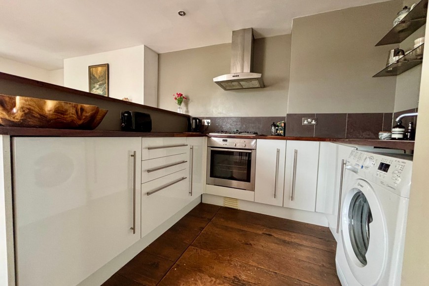 Wellington Terrace, Falmouth, TR11