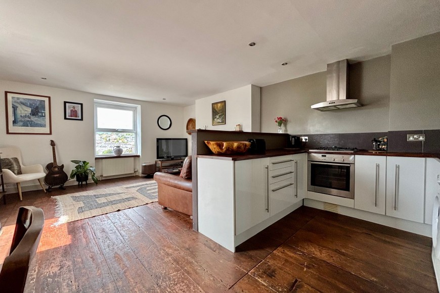 Wellington Terrace, Falmouth, TR11
