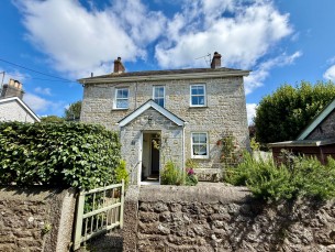 1 Clinton Road, Constantine, TR11