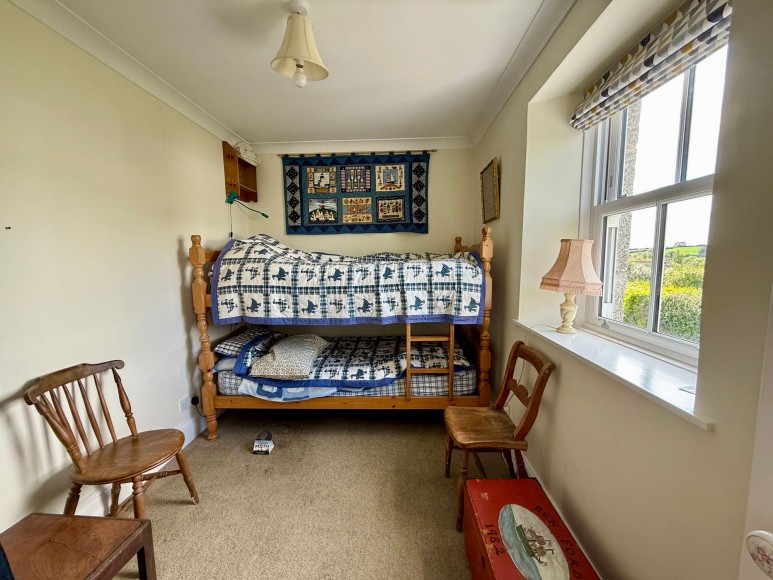 1 Clinton Road, Constantine, TR11