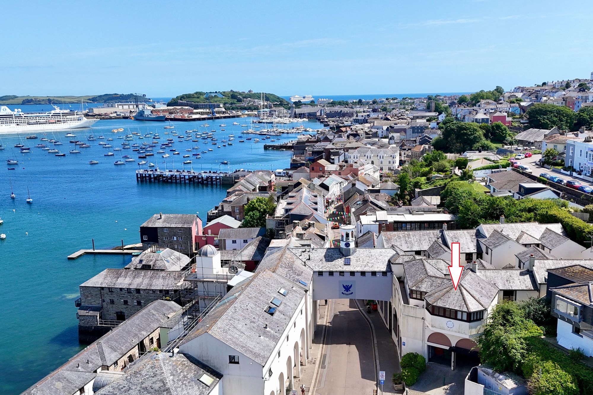 High Street, Falmouth, TR11