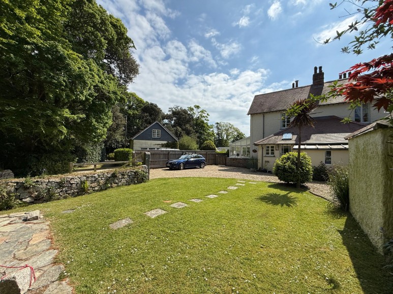 Mawnan Smith, Falmouth, TR11