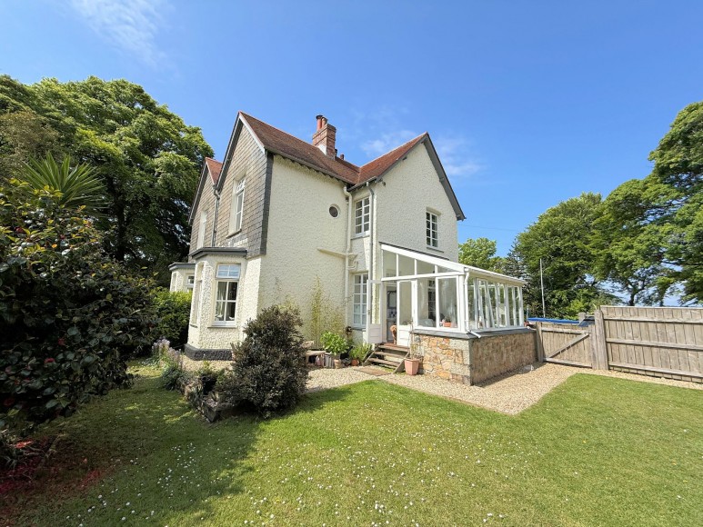 Mawnan Smith, Falmouth, TR11