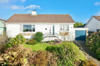 Woodland Avenue, Penryn, TR10
