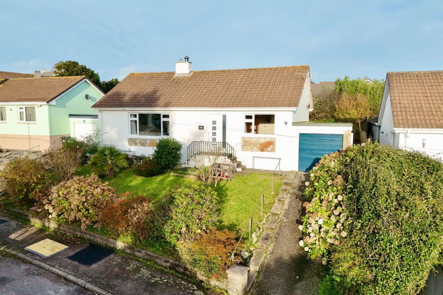 Woodland Avenue, Penryn, TR10