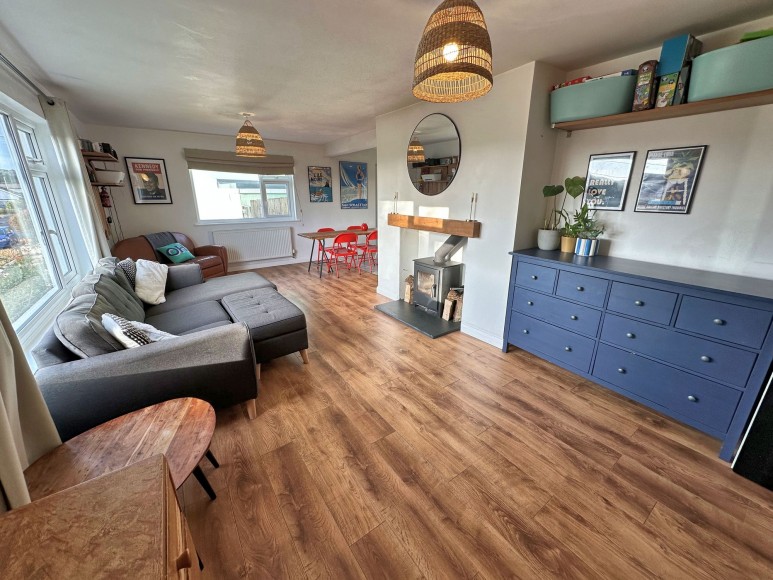 Woodland Avenue, Penryn, TR10