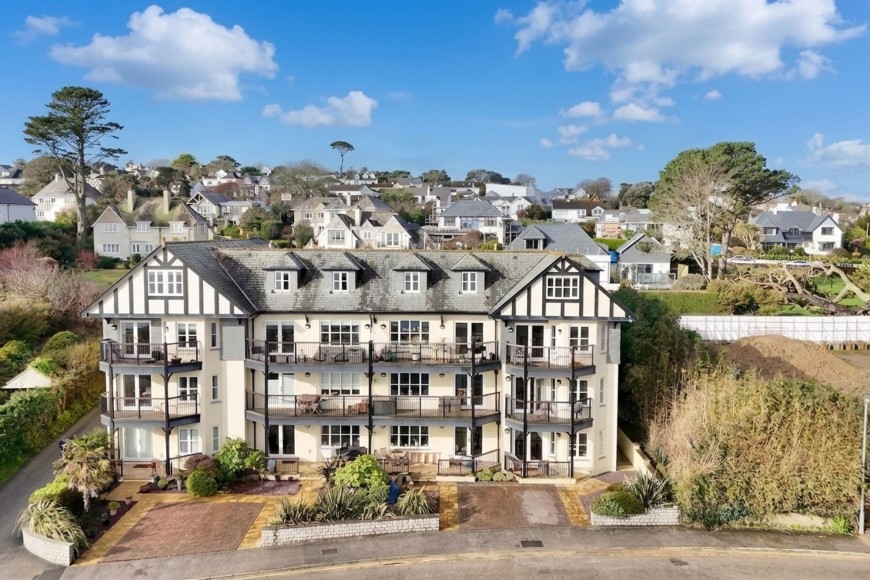 Queen Mary Road, Falmouth, TR11