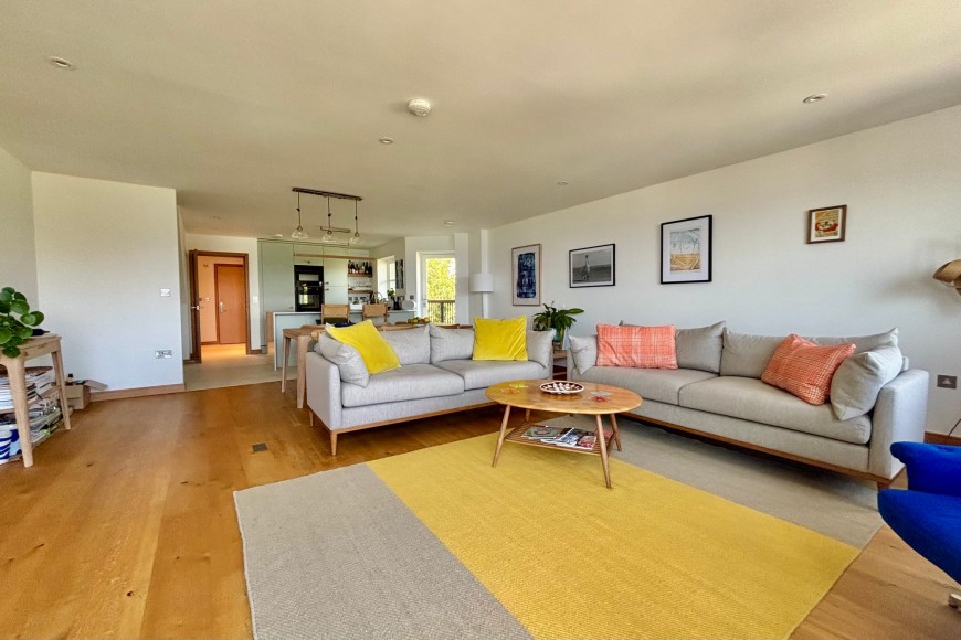 Queen Mary Road, Falmouth, TR11