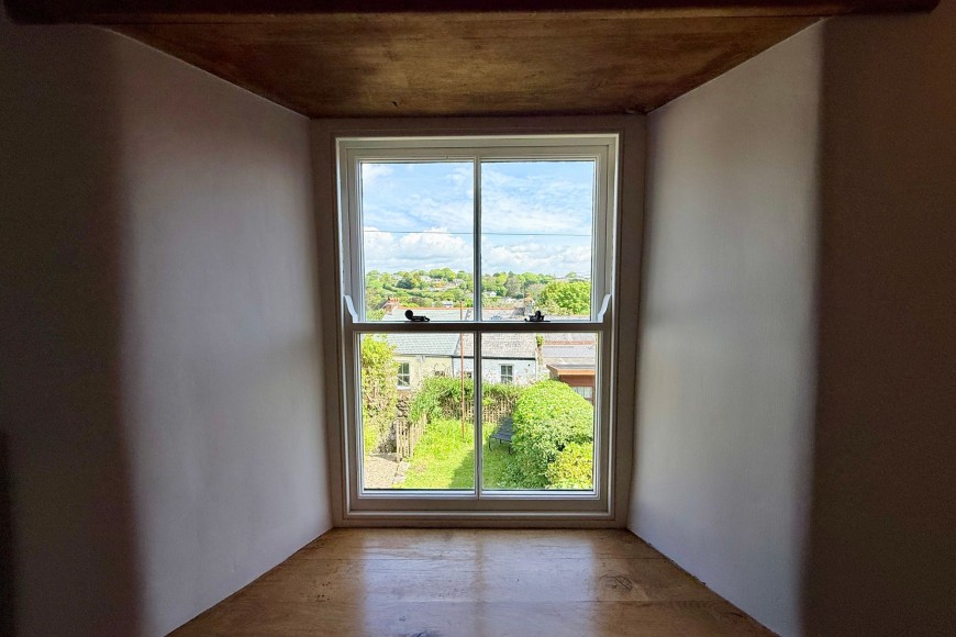 Morcoms Row, Penryn, TR10