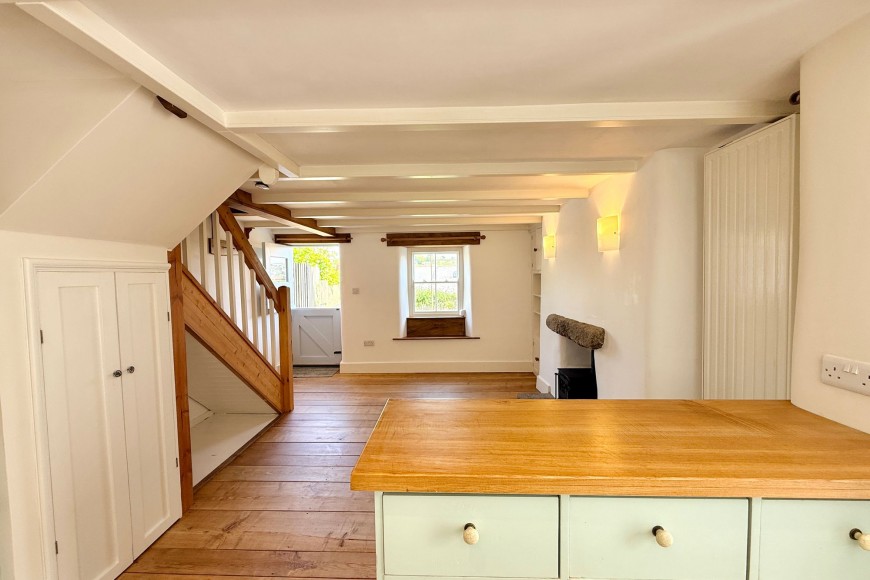 Morcoms Row, Penryn, TR10