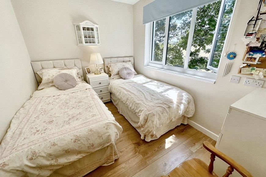 Elgin Close, Mawnan Smith, TR11