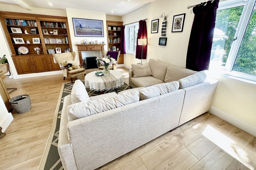 Elgin Close, Mawnan Smith, TR11