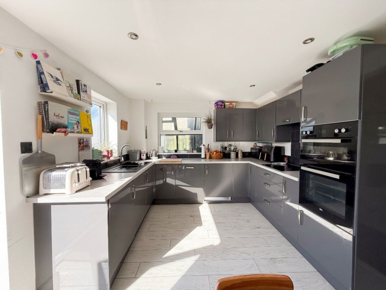 Penarrow Close, Falmouth, TR11