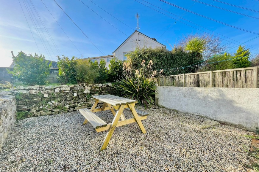 Helston Road, Penryn, TR10