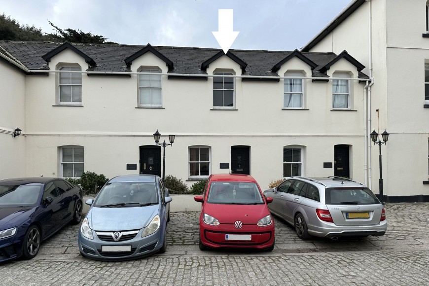 Cliff Road, Falmouth, TR11
