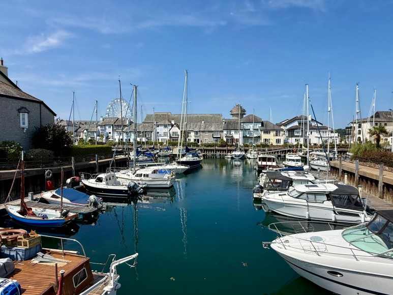 Tregunter Mews, Port Pendennis, TR11