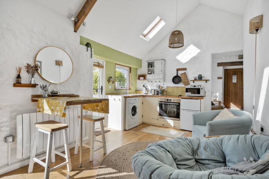 Higher Tregarne Farm, Mawnan Smith, TR11