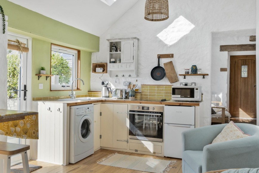 Higher Tregarne Farm, Mawnan Smith, TR11