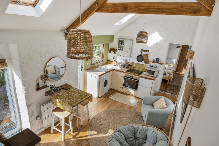 Higher Tregarne Farm, Mawnan Smith, TR11