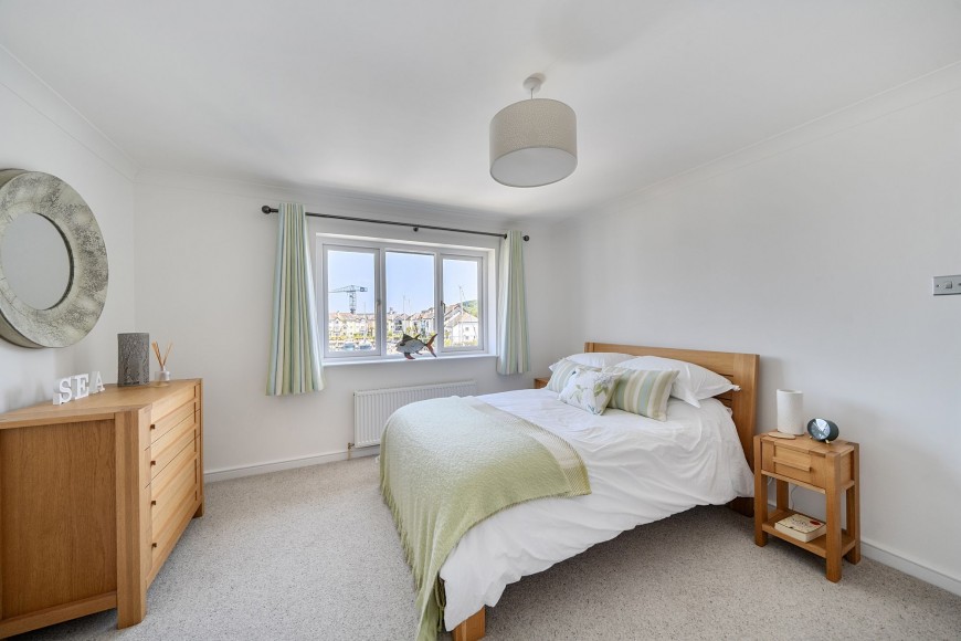 St. Smithwick Way, Falmouth, TR11