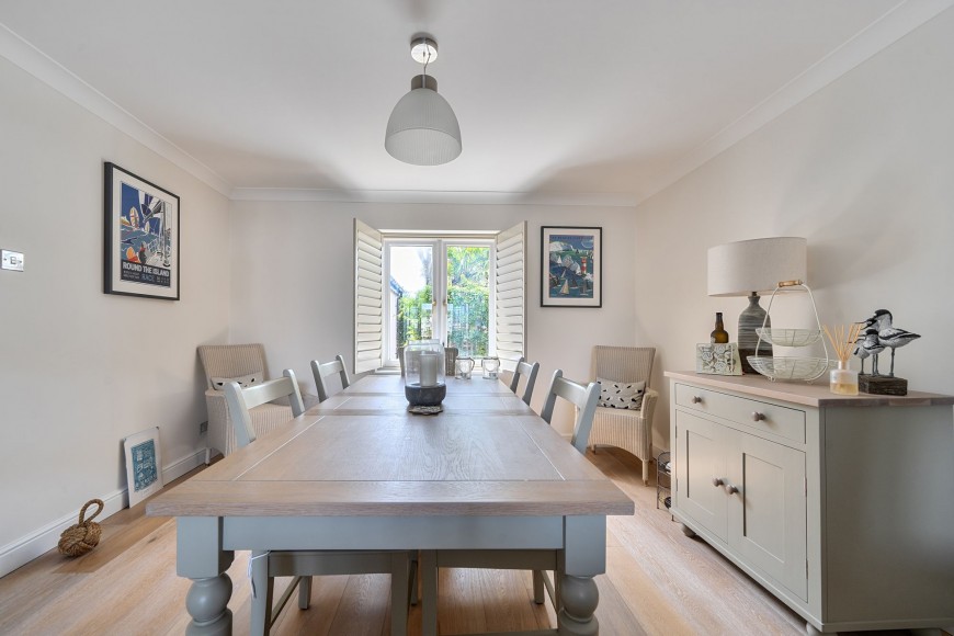 St. Smithwick Way, Falmouth, TR11