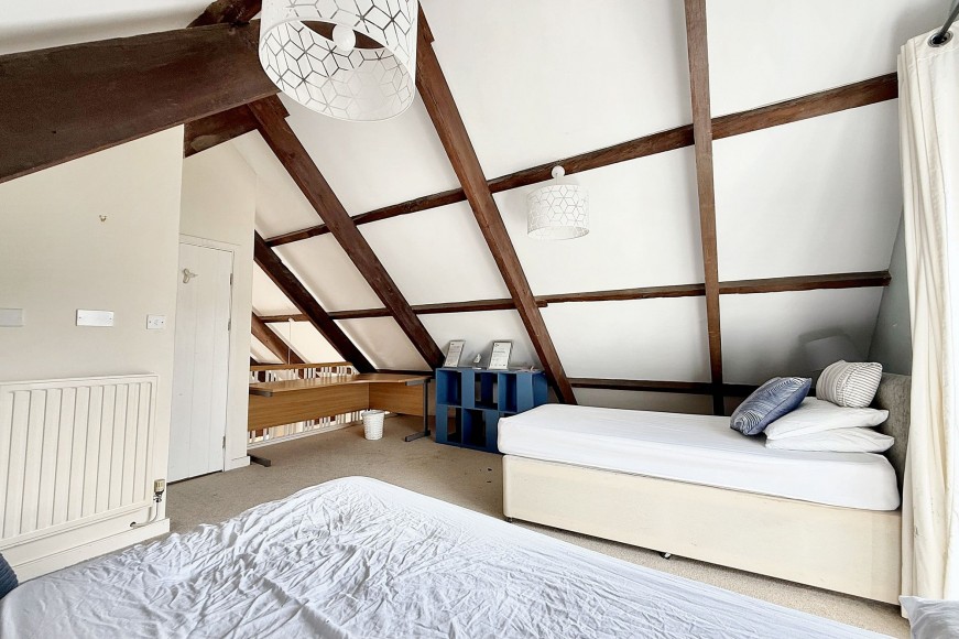 Harbour Village, Daniels Sail Loft Harbour Village, TR10