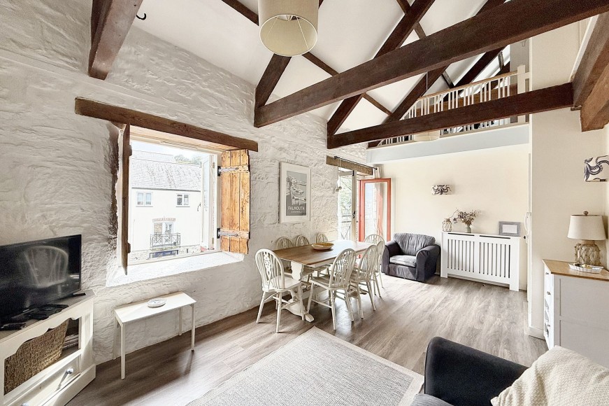 Harbour Village, Daniels Sail Loft Harbour Village, TR10